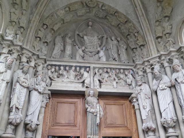 Lausanne portail peint