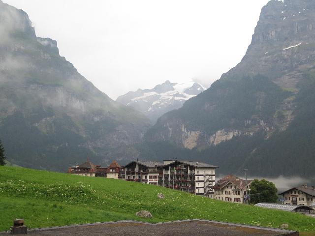 Grindelwald vor Schreckhorn